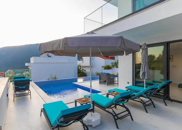 4 Bedroom In Kalamar Close To Restaurants וילה *