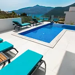 4 Bedroom In Kalamar Close To Restaurants 卡尔坎